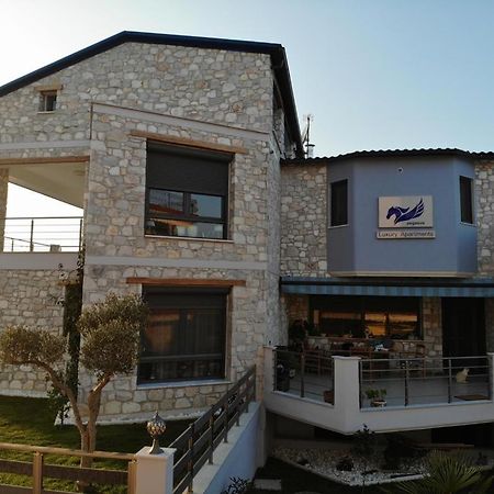 Pegasus Sea View Luxury Apartments Vrasná Kültér fotó